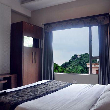 Hotel Sheela Shree Plaza Jhānsi Eksteriør billede